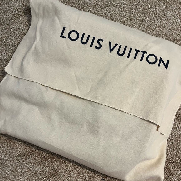 LOUIS VUITTON MONOGRAM BACKPACK - Picture 7 of 8